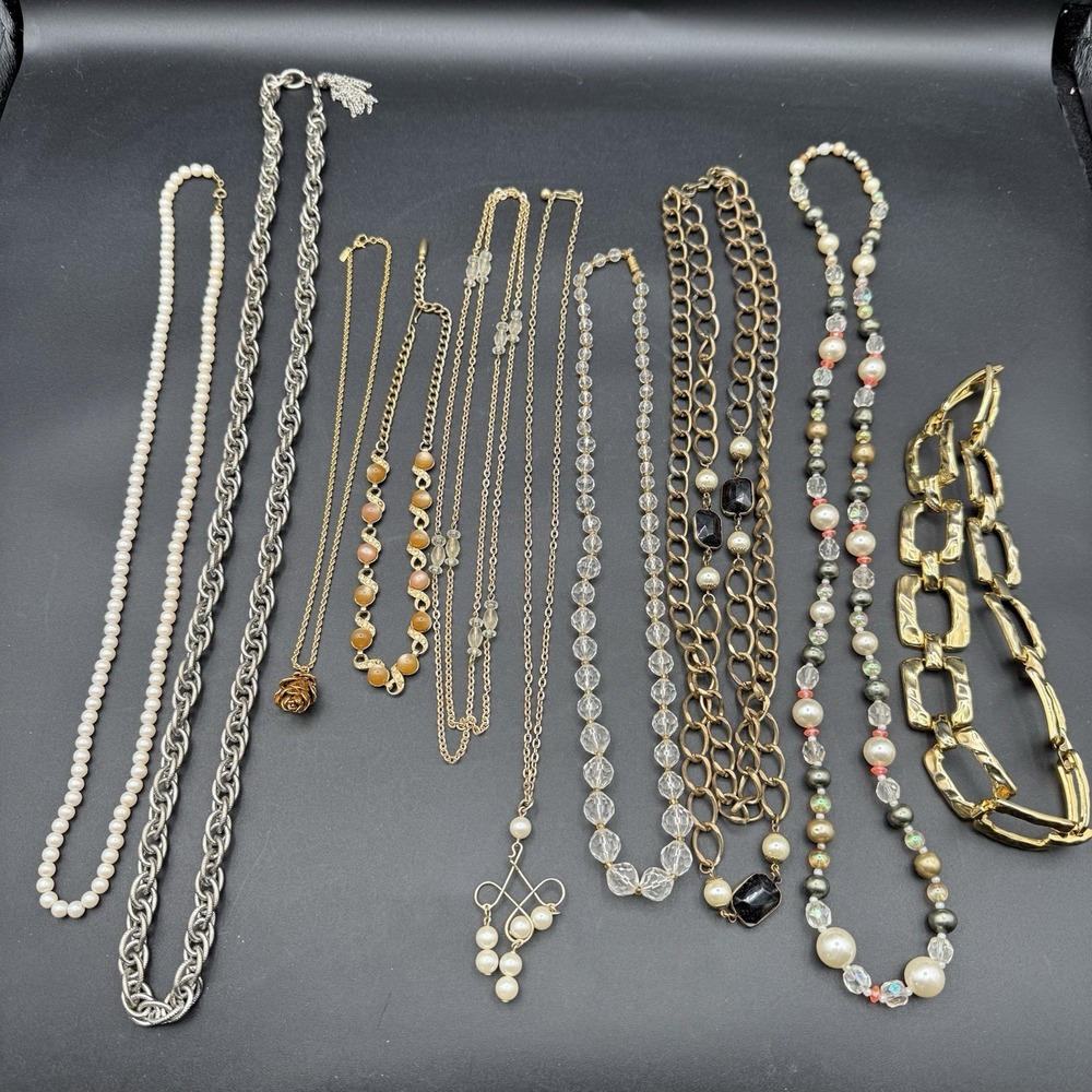Lot of 10 Vintage Gold & Silver Tone Faux Pearl Costume Jewelry Necklaces